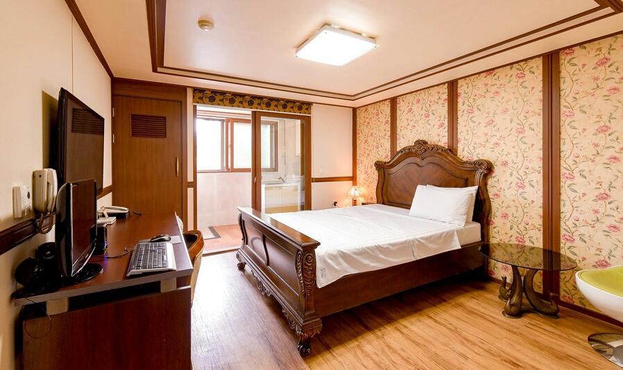 Hillstay Residence Hotel Gumi Екстериор снимка